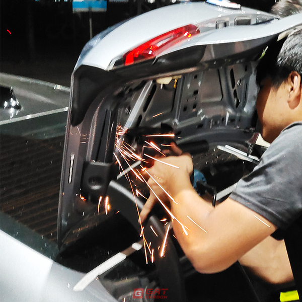 For BMW M3 G80 M4 G82 2021+ MP Style Dry Carbon Fiber Rear Spoiler